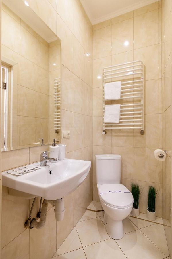 Avangard Magnus Apartment Lviv Eksteriør bilde