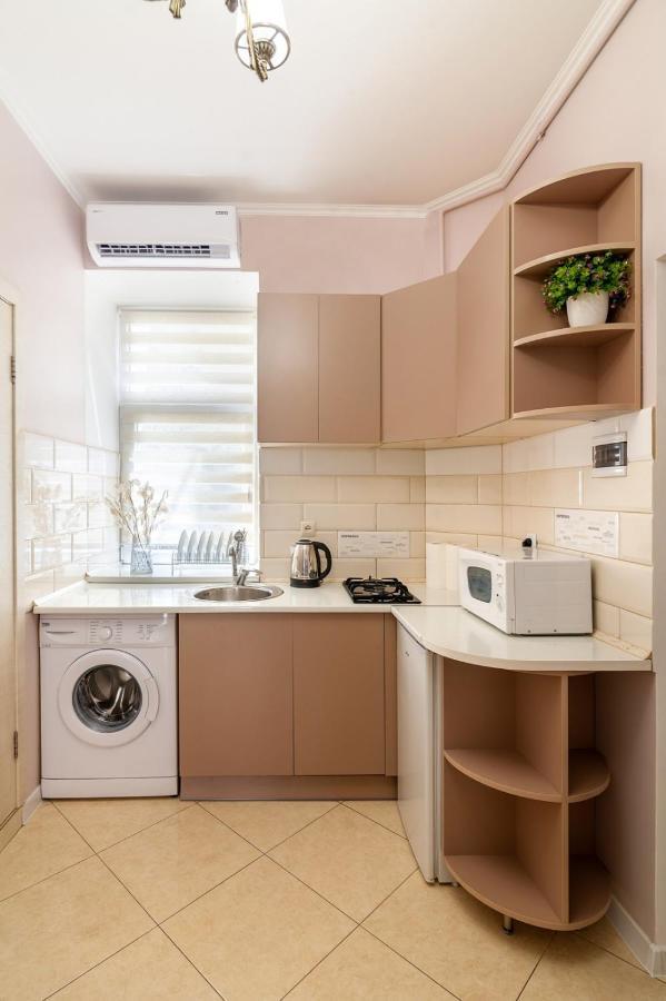 Avangard Magnus Apartment Lviv Eksteriør bilde