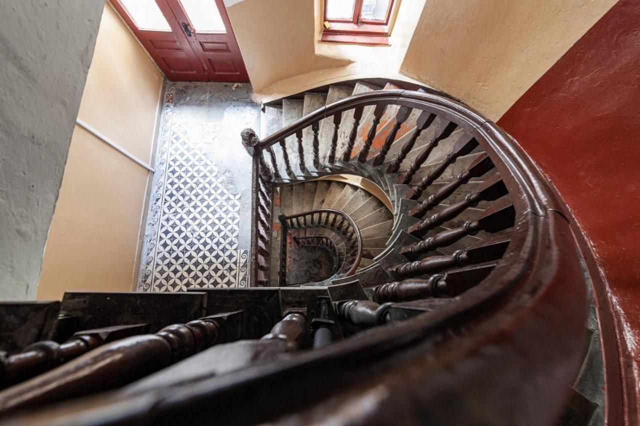 Avangard Magnus Apartment Lviv Eksteriør bilde